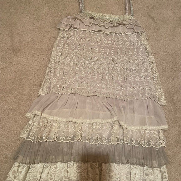 Axes femme j-fashion dress with lace and ruffles - Picture 4 of 5